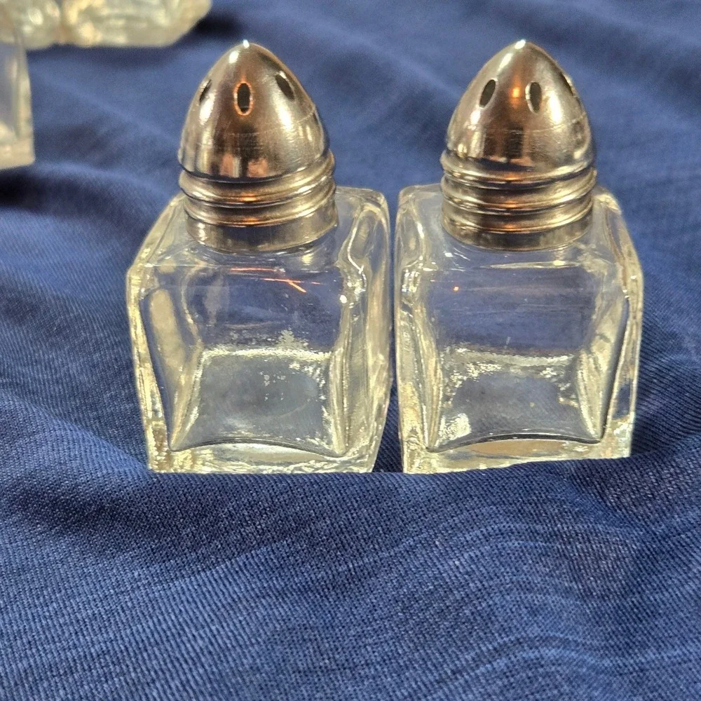 Mini Glass Salt and Pepper‎ Shakers Square Setting 1.5in 12 individual or 6 sets